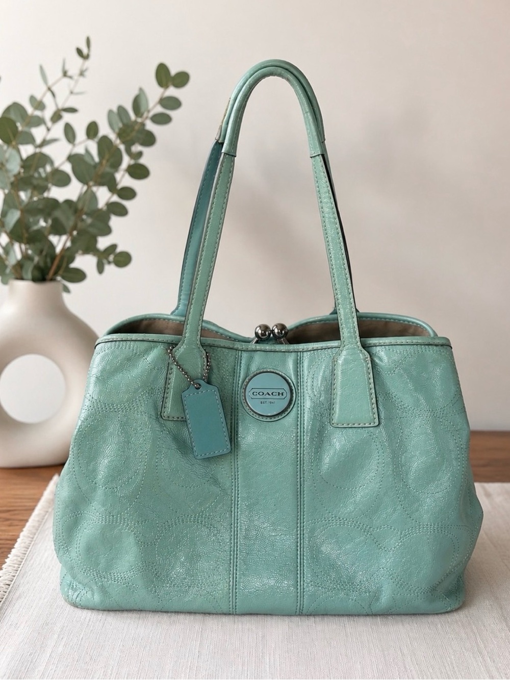 バッグ Rare COACH Vintage USA Mint Green Tote Coach Mint Green Leather Shoulder Tote - Gem